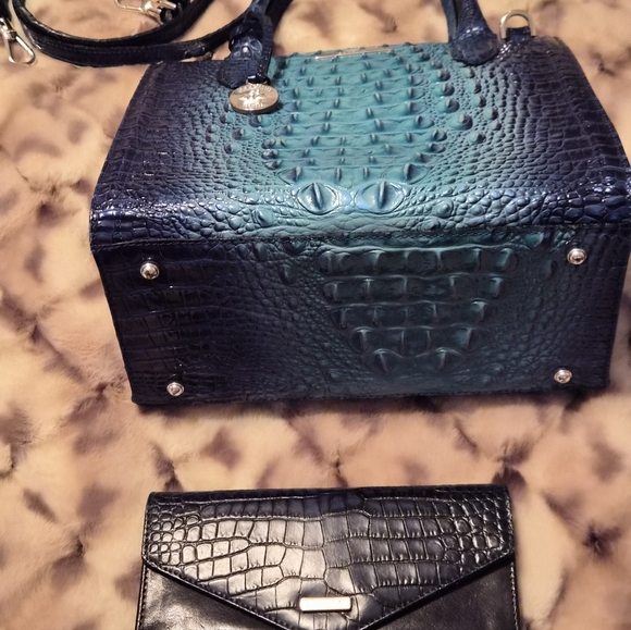 Small Caroline Handbag and Veronica Wallet - Picture 5 of 8